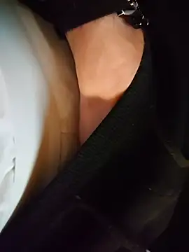 Snapshot of MyDick4You666 chatting on December 16, 6:24 pm MyDick4You666 online show from December 16, 6:24 pm