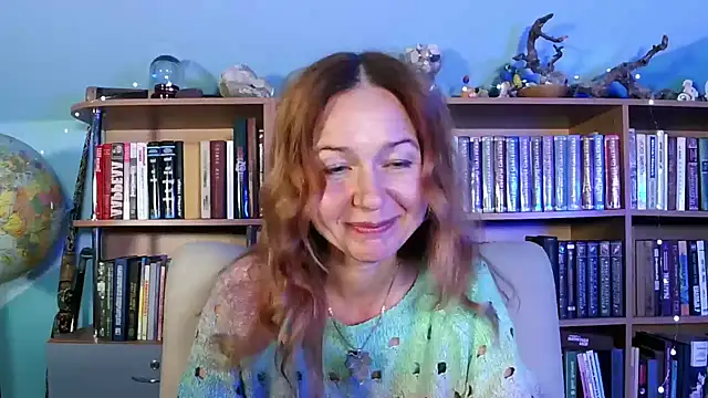 Snapshot of Foxilady357 chatting on October 15, 2:06 pm Foxilady357 online show from October 15, 2:06 pm