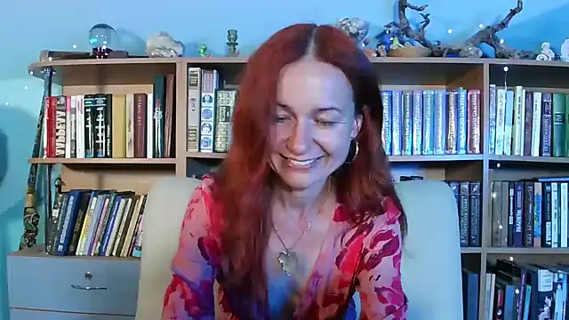 Snapshot of Foxilady357 chatting on June 12, 1:43 pm Foxilady357 online show from June 12, 1:43 pm