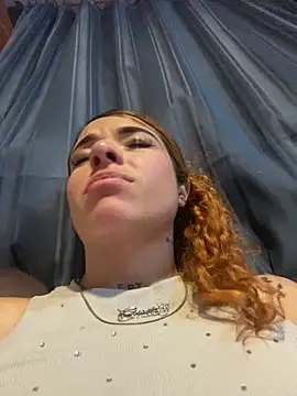 Snapshot of haally-mll chatting on September 11, 12:22 am haally-mll online show from September 11, 12:22 am