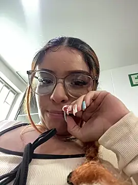 Snapshot of haally-mll chatting on September 19, 2:40 pm haally-mll online show from September 19, 2:40 pm