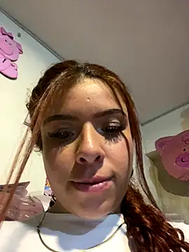 Snapshot of haally-mll chatting on October 26, 12:27 am haally-mll online show from October 26, 12:27 am