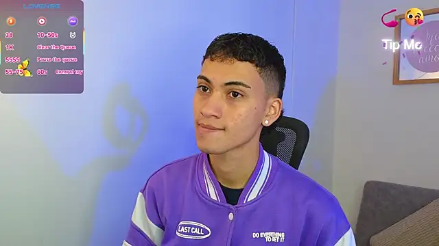 yulian vasquez online show from September 30, 12:10 pm