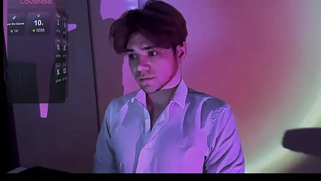 Snapshot of 1RobertTT chatting on September 9, 8:30 pm 1RobertTT online show from September 9, 8:30 pm