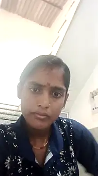 Guriya0076 online show from October 28, 10:30 am