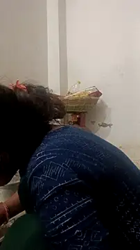 Guriya0076 online show from December 4, 4:22 am