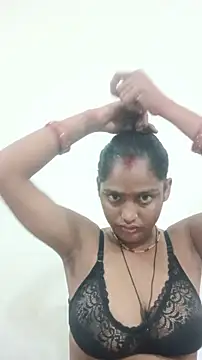 Guriya0076 online show from June 2, 11:51 pm