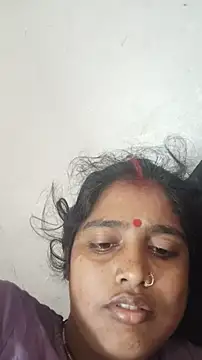 Guriya0076 online show from August 8, 1:08 am
