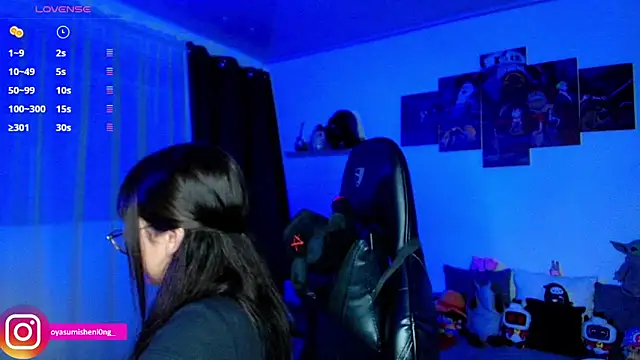 Snapshot of Nicorobinn chatting on June 8, 1:28 am Nicorobinn online show from June 8, 1:28 am