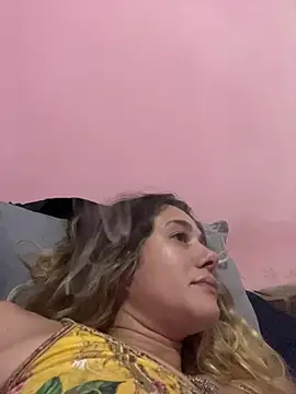 Snapshot of blond-96 chatting on January 10, 11:20 pm blond-96 online show from January 10, 11:20 pm