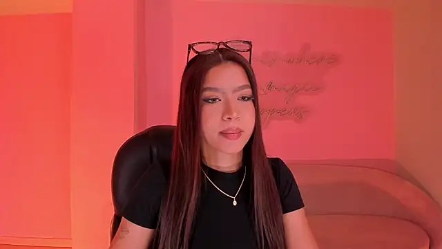 SophieHouston  online show from July 11, 2:14 am