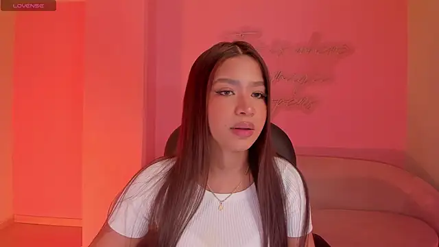 SophieHouston  online show from July 12, 3:52 am