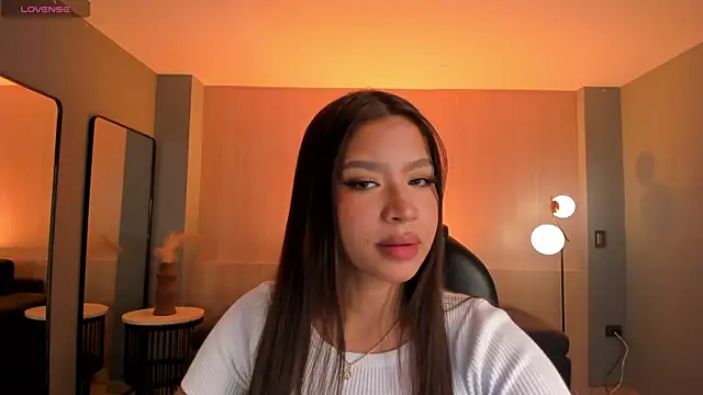SophieHouston  online show from July 31, 3:17 am