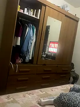 PIROCAGG21 online show from December 1, 11:10 pm