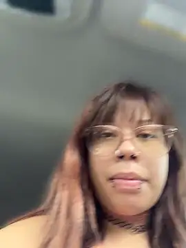 Snapshot of moan4mona chatting on June 22, 3:09 pm moan4mona online show from June 22, 3:09 pm