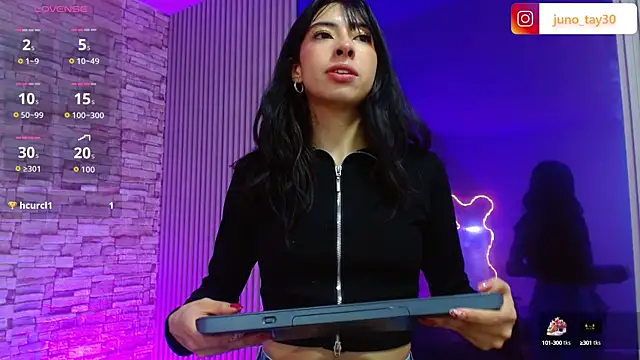 juno tay online show from September 20, 7:26 pm