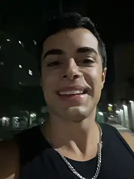 Snapshot of mr_hunterx chatting on May 29, 2:09 am mr hunterx online show from May 29, 2:09 am