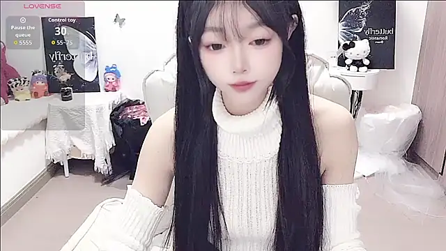 Snapshot of -EEBABY chatting on June 18, 4:11 pm -EEBABY online show from June 18, 4:11 pm