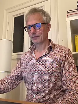 Snapshot of SexyLeon8 chatting on February 27, 8:09 pm SexyLeon8 online show from February 27, 8:09 pm