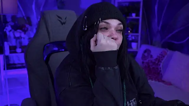 Snapshot of MaryHarrys chatting on January 7, 11:29 pm MaryHarrys online show from January 7, 11:29 pm