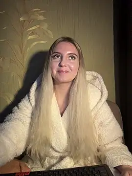 sindi love u online show from October 25, 2:13 pm