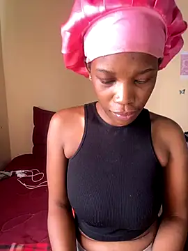 Snapshot of Caramel_Mellow chatting on October 14, 12:50 pm Caramel Mellow online show from October 14, 12:50 pm