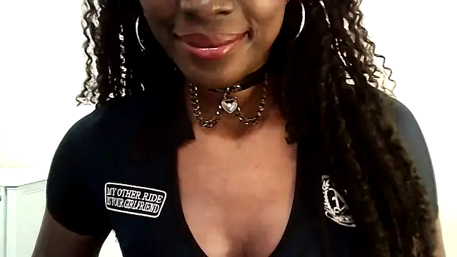 Chatdoll2 online show from October 18, 6:19 pm