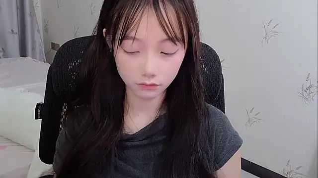 puppy-999 online show from June 14, 1:35 pm