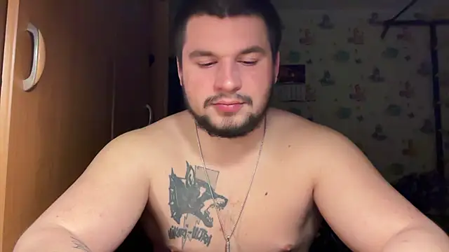 chiraq1945 online show from February 24, 7:56 pm