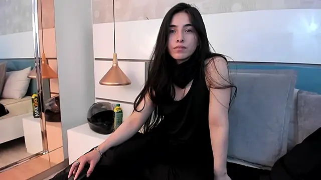 Ashkoreh online show from June 4, 8:59 pm
