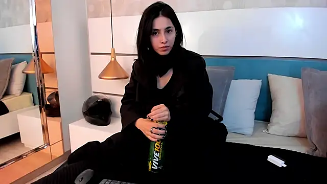 Snapshot of Ashkoreh chatting on July 22, 9:50 pm Ashkoreh online show from July 22, 9:50 pm
