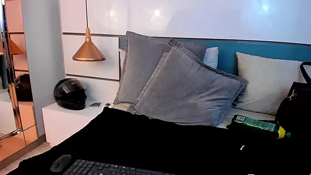 Snapshot of Ashkoreh chatting on July 28, 8:52 pm Ashkoreh online show from July 28, 8:52 pm