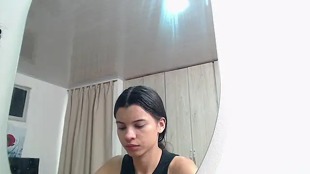 pinky f00x online show from May 1, 7:29 pm
