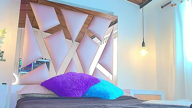 Snapshot of Victoria_Thompson1 chatting on September 16, 6:09 pm Victoria Thompson1 online show from September 16, 6:09 pm