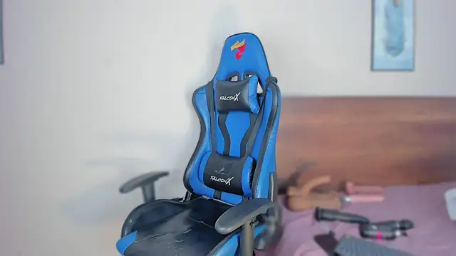 Niicol Jenner online show from February 15, 4:31 am