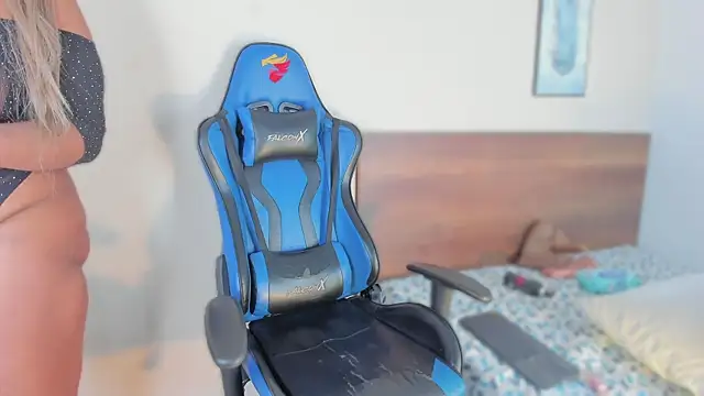 Niicol Jenner online show from February 22, 4:57 am