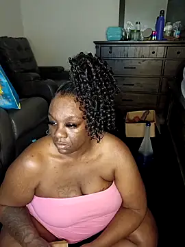 Thickkemzz41 online show from March 13, 12:50 am