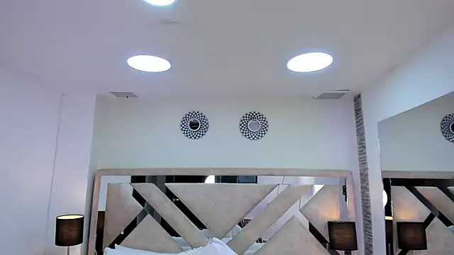 ximena vasquez8 online show from February 14, 11:07 am