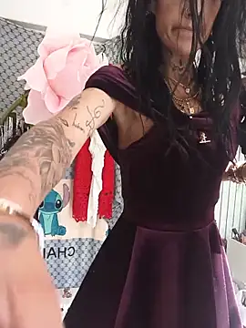 Snapshot of Tannedtattooed69 chatting on June 22, 10:45 am Tannedtattooed69 online show from June 22, 10:45 am
