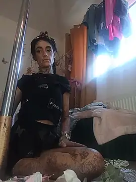 Snapshot of Tannedtattooed69 chatting on July 12, 6:43 pm Tannedtattooed69 online show from July 12, 6:43 pm