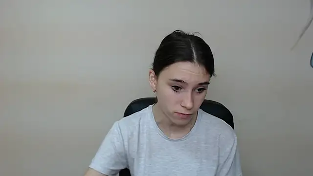 Snapshot of RosaRay_ chatting on September 16, 6:36 am RosaRay online show from September 16, 6:36 am