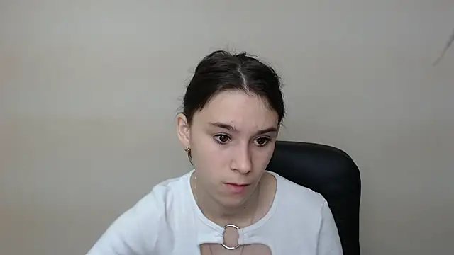 Snapshot of RosaRay_ chatting on September 19, 6:37 am RosaRay online show from September 19, 6:37 am