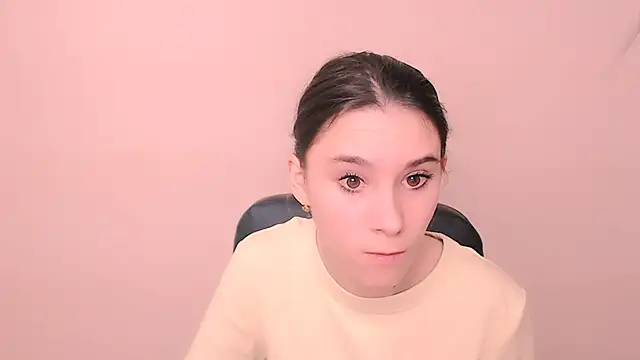 Snapshot of RosaRay_ chatting on October 29, 7:43 am RosaRay online show from October 29, 7:43 am