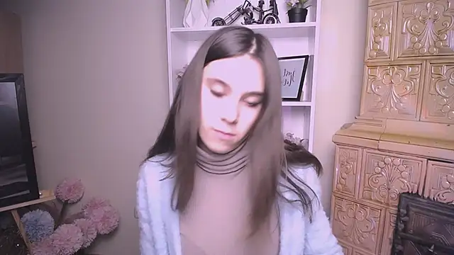 RosaRay  online show from February 13, 7:37 am