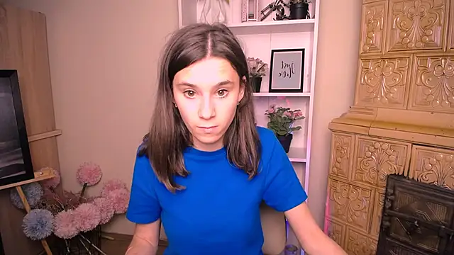 Snapshot of RosaRay_ chatting on June 18, 9:14 am RosaRay online show from June 18, 9:14 am