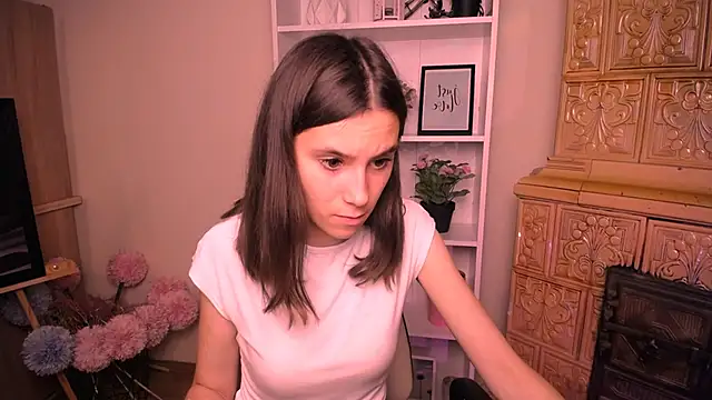 Snapshot of RosaRay_ chatting on June 30, 6:03 am RosaRay online show from June 30, 6:03 am