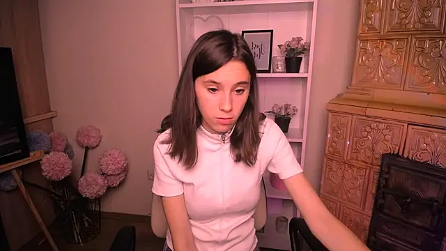 Snapshot of RosaRay_ chatting on July 7, 7:23 am RosaRay online show from July 7, 7:23 am