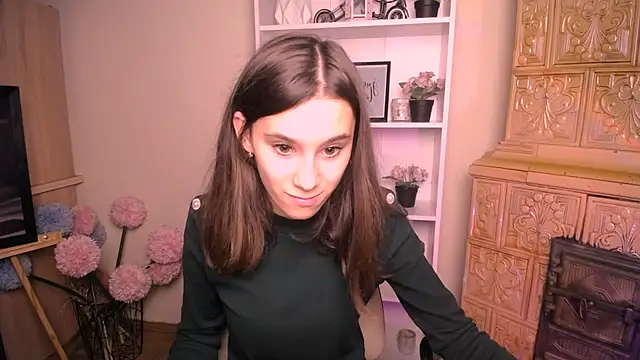 Snapshot of RosaRay_ chatting on July 11, 6:27 am RosaRay online show from July 11, 6:27 am