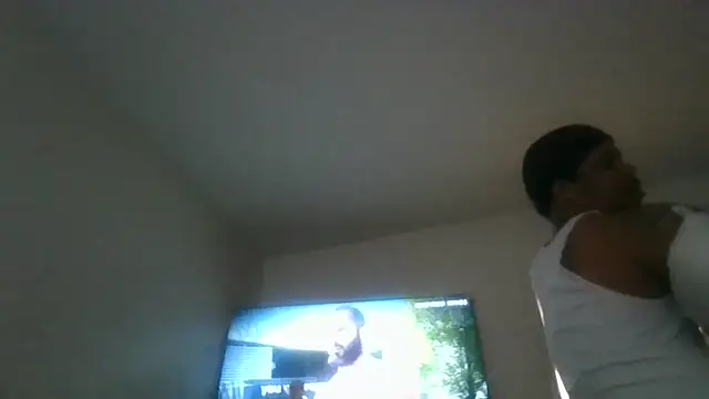 Snapshot of Jay-mack23 chatting on April 12, 12:43 pm Jay-mack23 online show from April 12, 12:43 pm