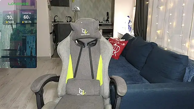 Snapshot of BelleWild chatting on December 16, 4:17 am BelleWild online show from December 16, 4:17 am